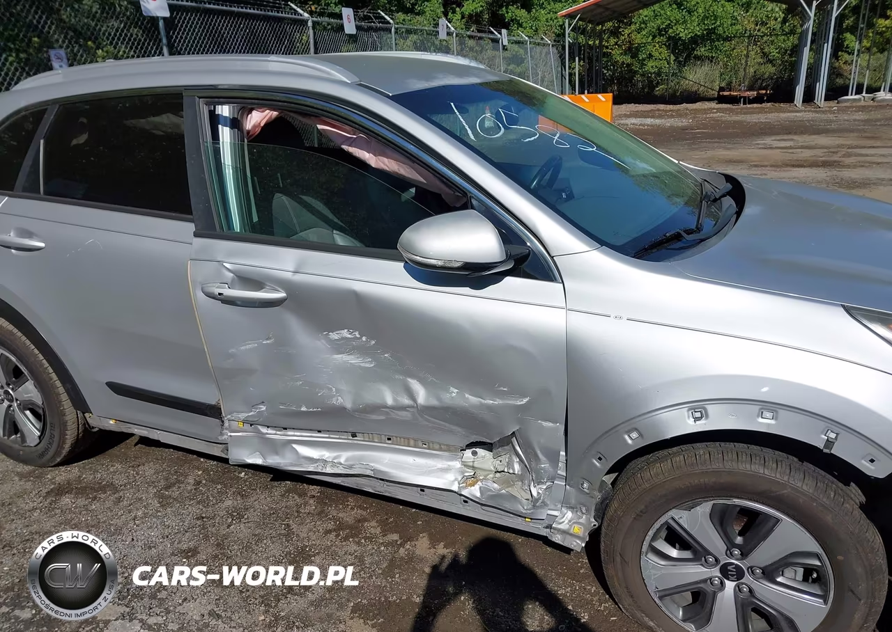 2018 Kia Niro Ex VIN:KNDCC3LC2J5123282 - 6