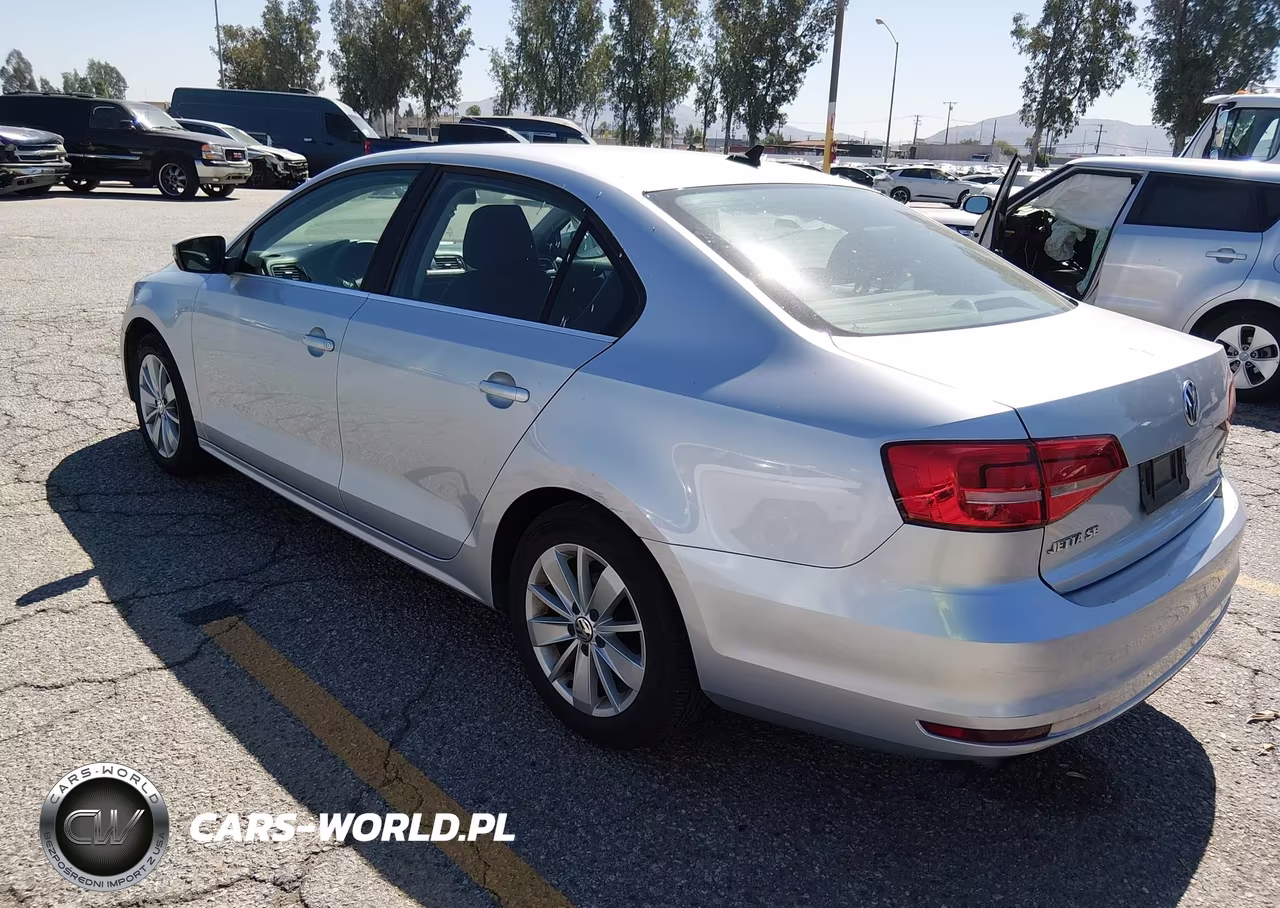 2015 Volkswagen Jetta 1.8T Se VIN:3VWD17AJ4FM314011 - 3