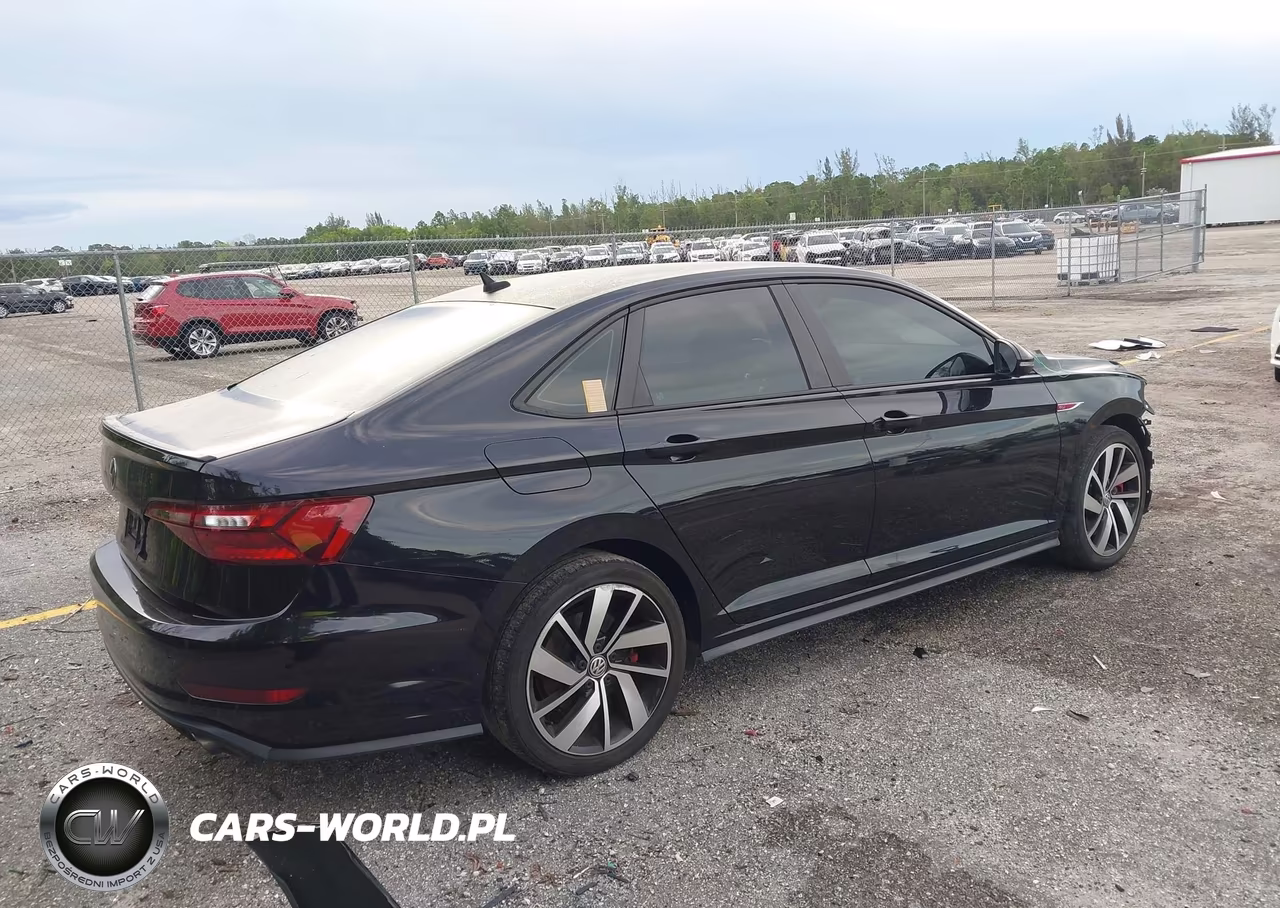 2020 Volkswagen Jetta Gli 2.0T Autobahn-2.0T S VIN:3VW6T7BU3LM043255 - 4