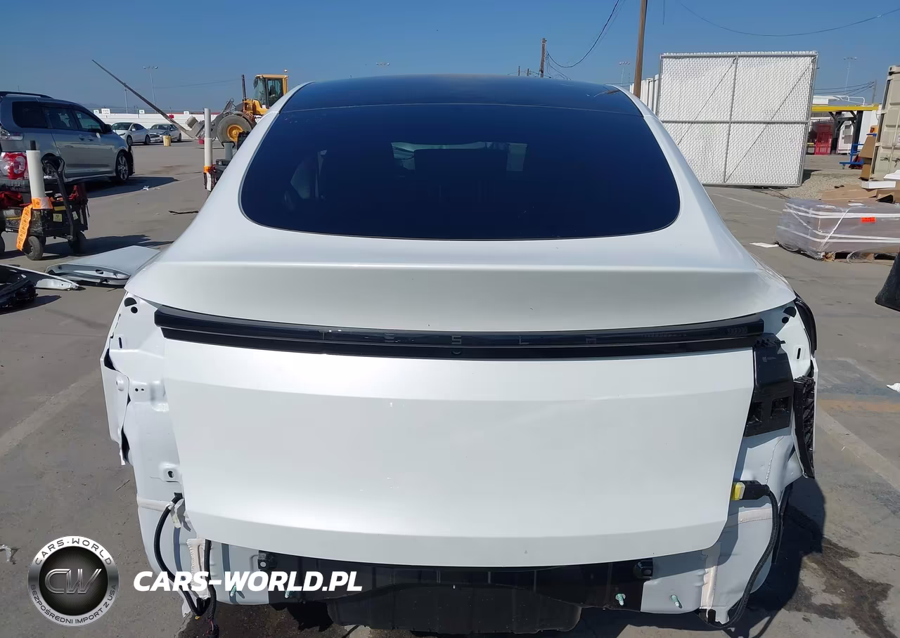 2026 Tesla Modelo Y VIN:7SAYGDED3TA601331 - 16