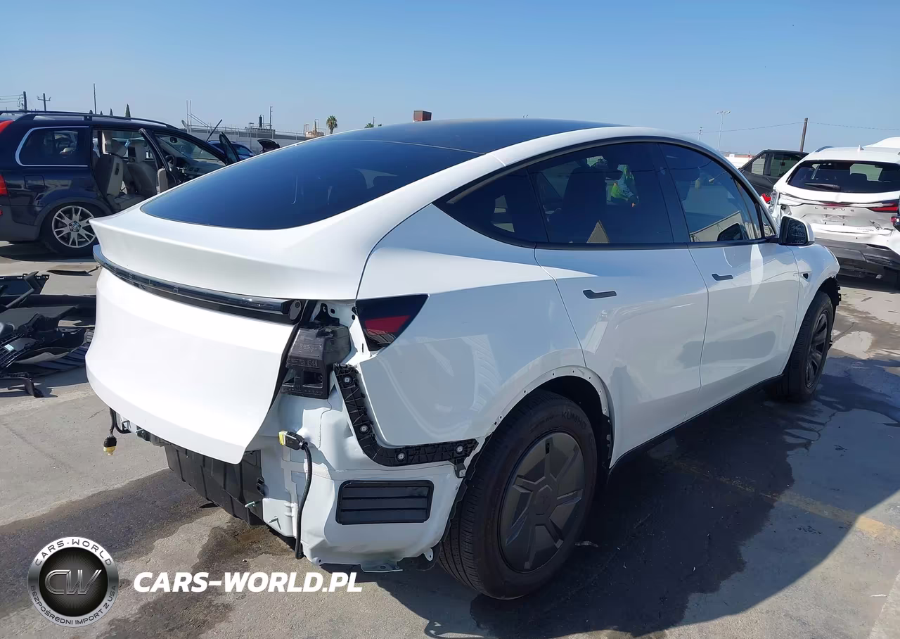 2026 Tesla Modelo Y VIN:7SAYGDED3TA601331 - 4