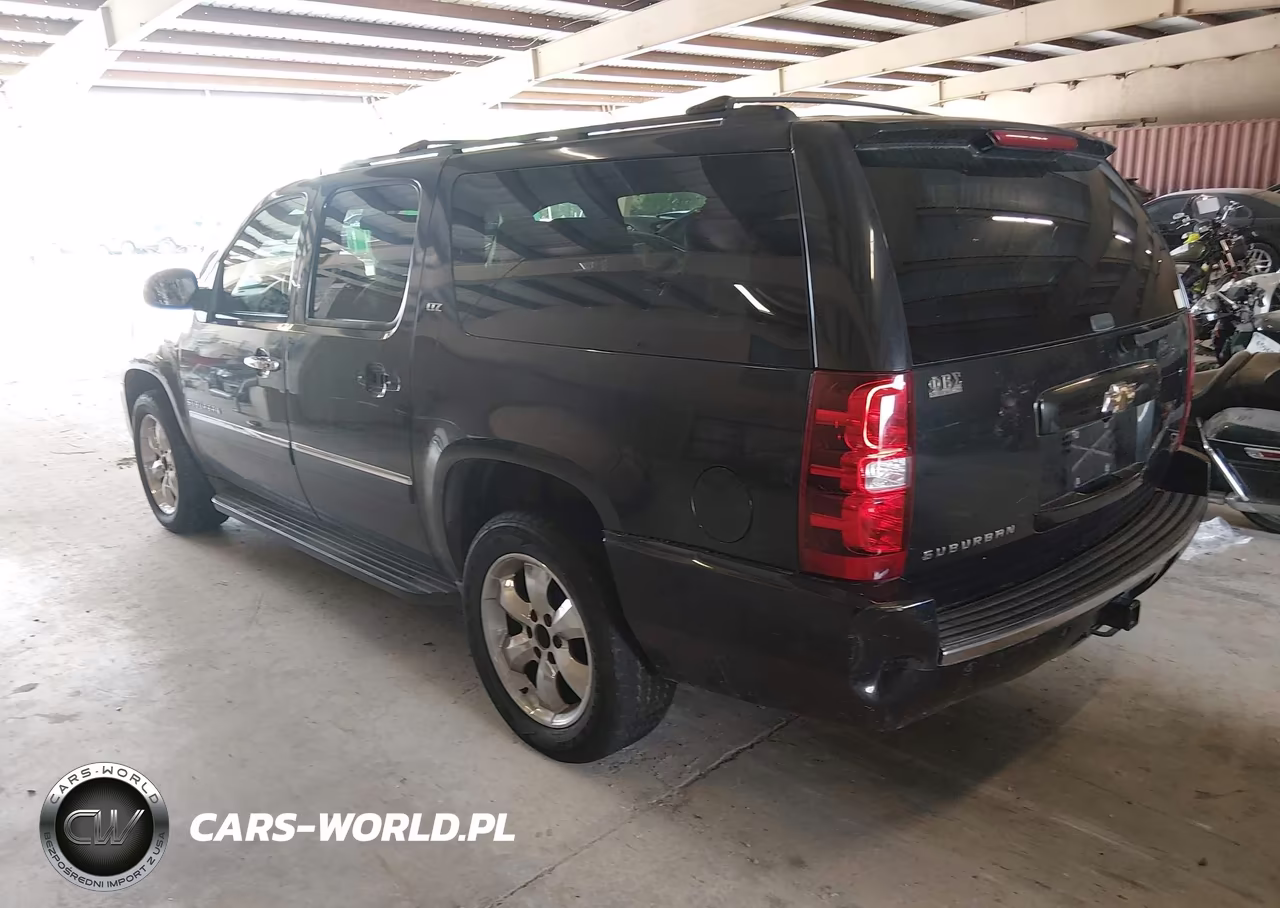 2011 Chevrolet Suburban Ltz VIN:1GNSCKE04BR184319 - 3