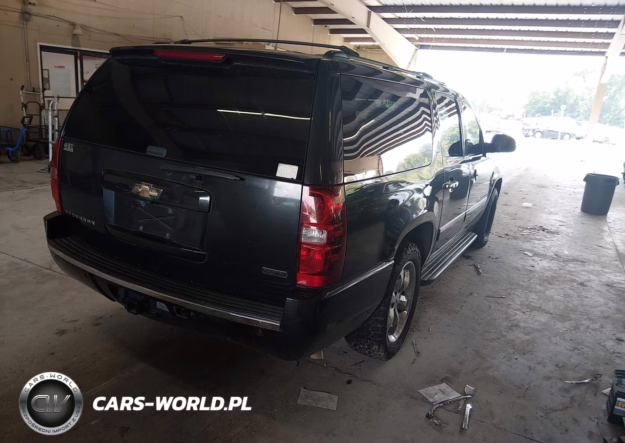2011 Chevrolet Suburban Ltz VIN:1GNSCKE04BR184319 - 4