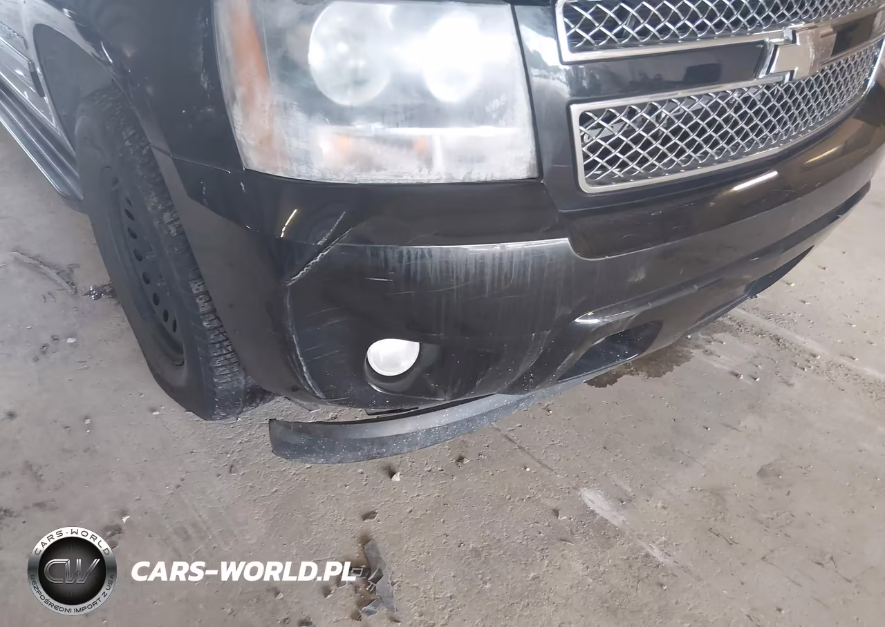2011 Chevrolet Suburban Ltz VIN:1GNSCKE04BR184319 - 6