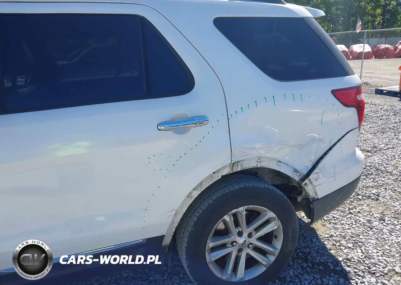 2015 Ford Explorer Xlt VIN:1FM5K8D85FGB23335 - 6