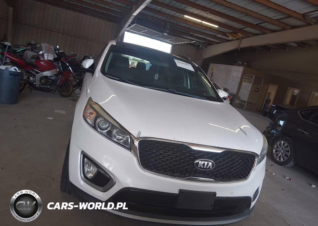 2016 Kia Sorento 3.3L Ex VIN:5XYPHDA58GG155652 - 11
