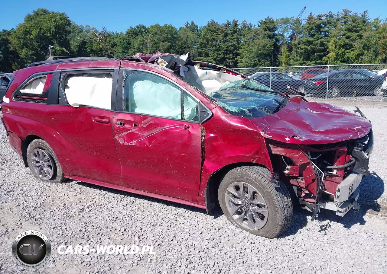 2023 Toyota Sienna Le VIN:5TDKSKFC5PS074540 - 13