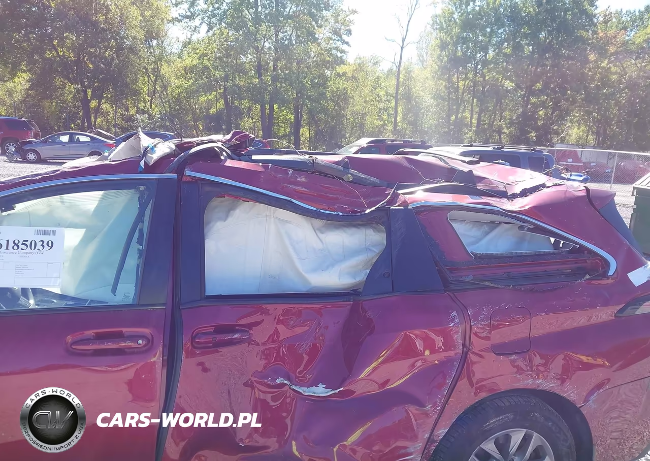 2023 Toyota Sienna Le VIN:5TDKSKFC5PS074540 - 14