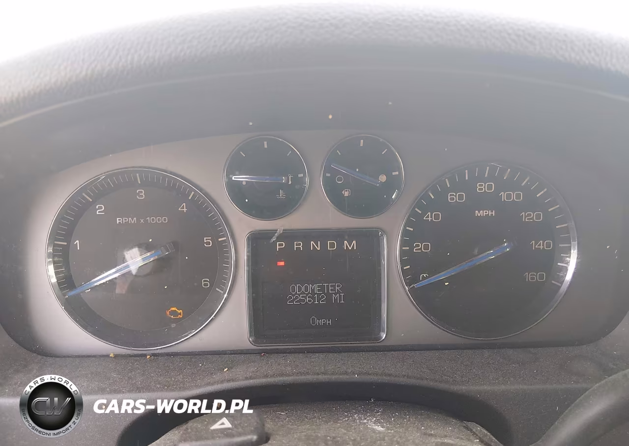 2008 Cadillac Escalade Standard VIN:1GYFK63838R276554 - 7