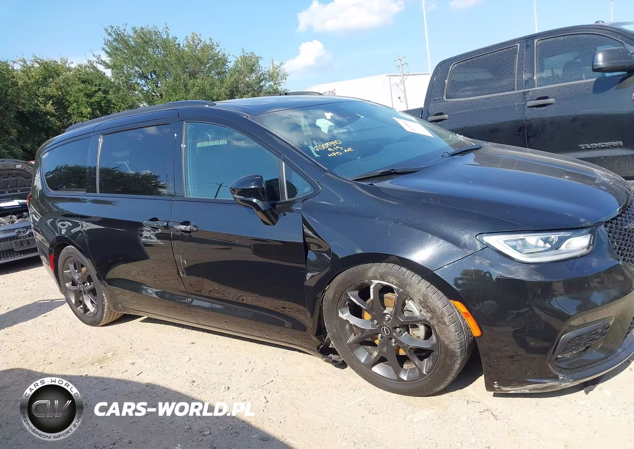 2025 Chrysler Pacifica Limited VIN:2C4RC1GG1SR524158 - 12