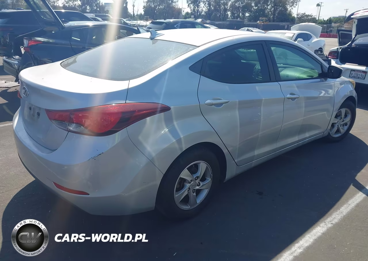 2014 Hyundai Elantra Se VIN:5NPDH4AE0EH459826 - 4