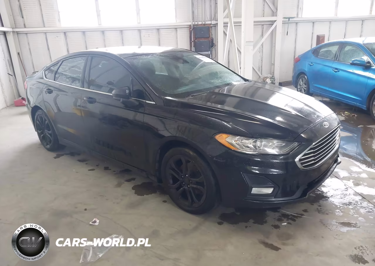 2019 Ford Fusion Se – zdjęcie 1 z 16