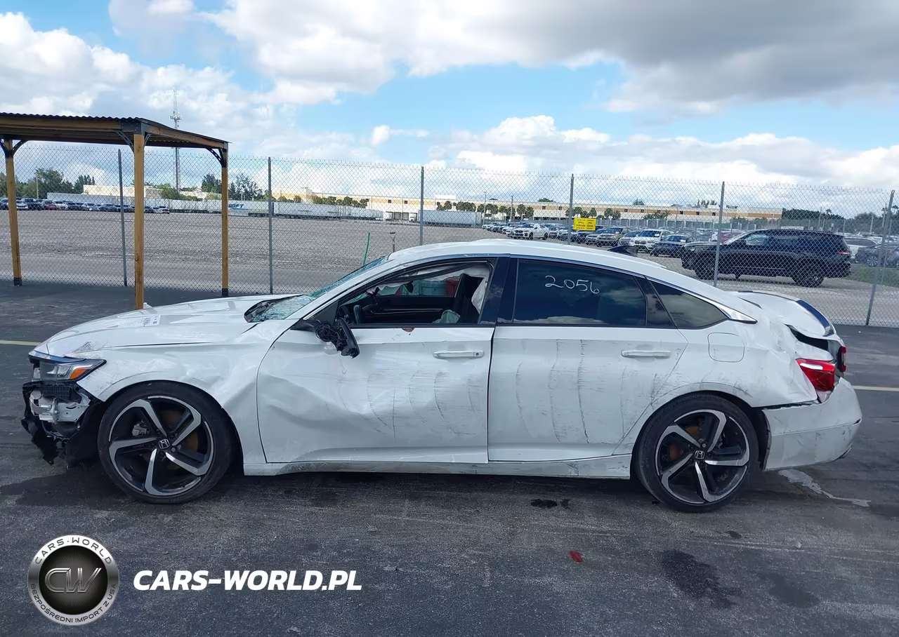 2022 Honda Accord Sport VIN:1HGCV1F33NA112056 - 15