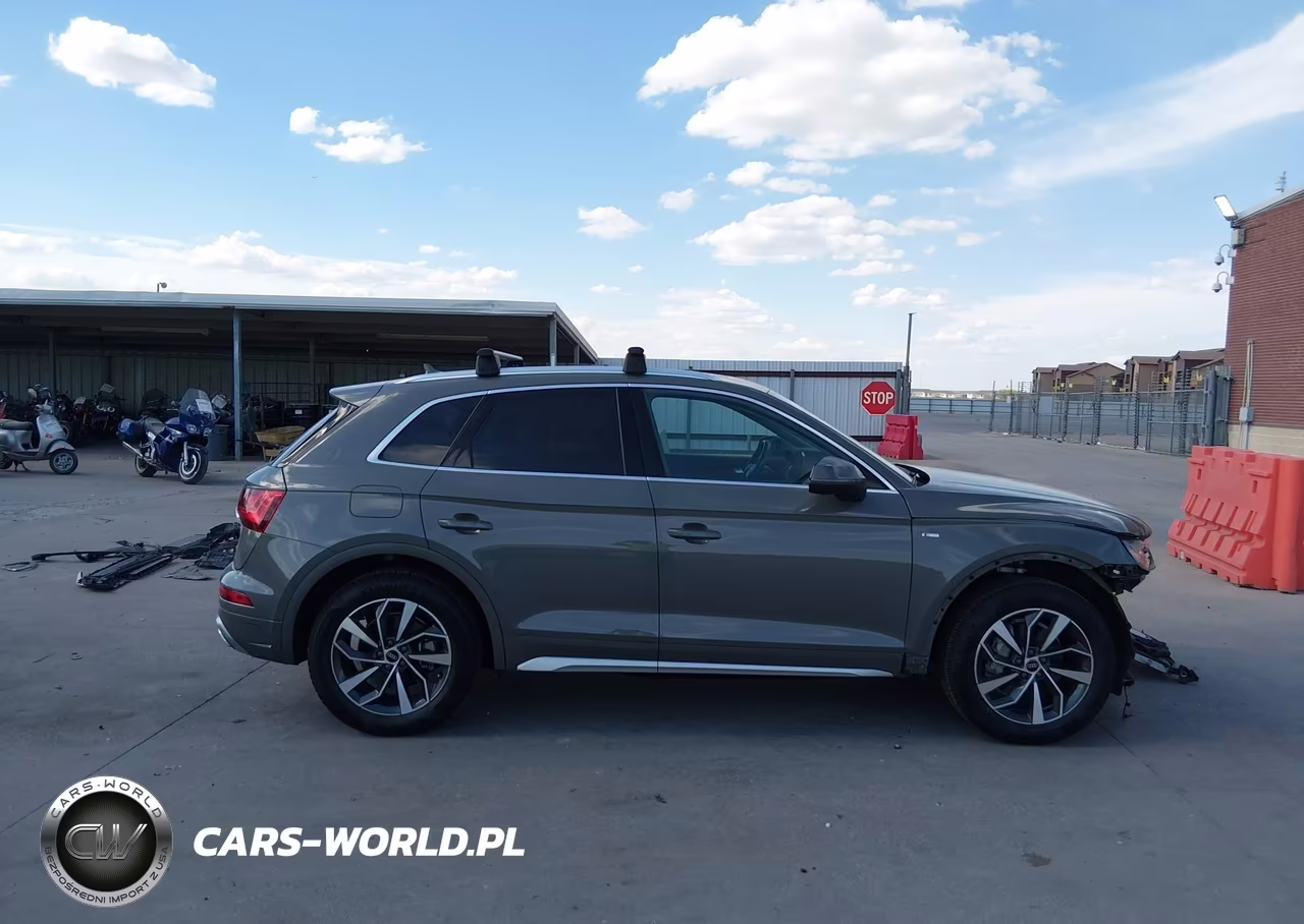 2023 Audi Q5 Premium Plus 45 Tfsi S Line Quattro VIN:WA1EAAFY5P2058152 - 14
