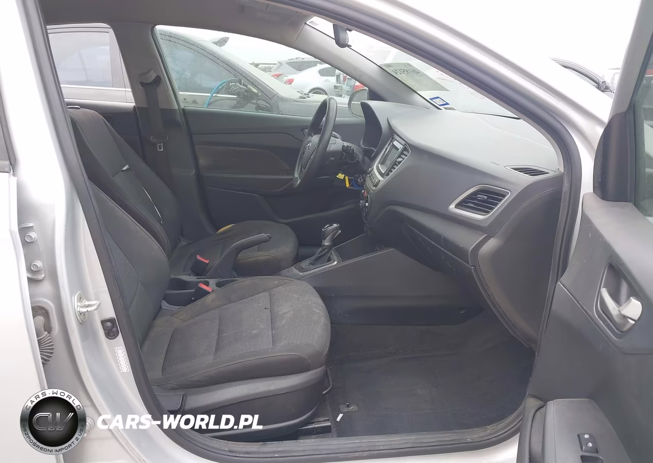 2021 Hyundai Accent Se VIN:3KPC24A68ME135063 - 5