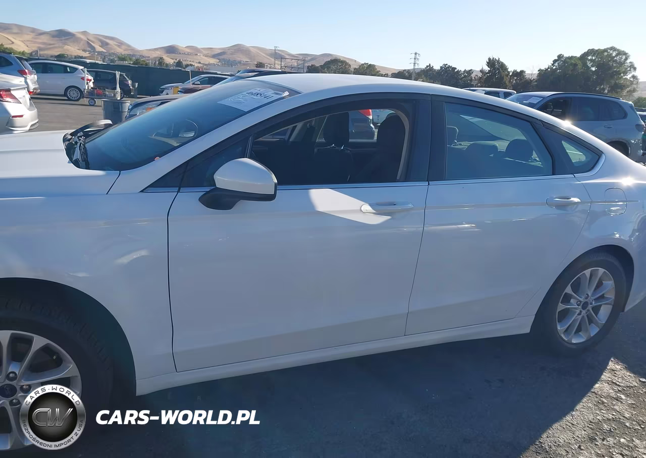 2020 Ford Fusion Se VIN:3FA6P0HDXLR191756 - 15