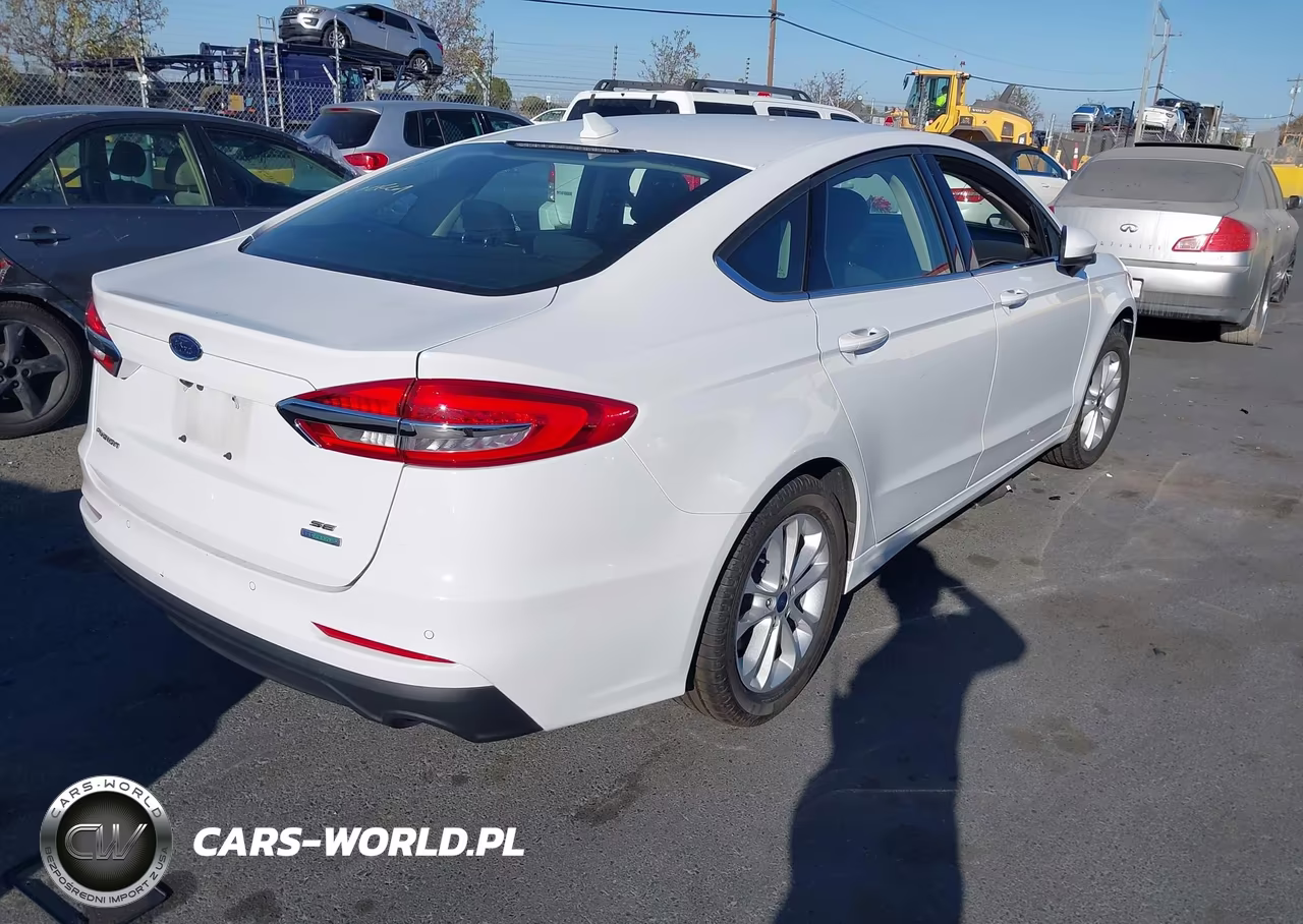 2020 Ford Fusion Se VIN:3FA6P0HDXLR191756 - 4