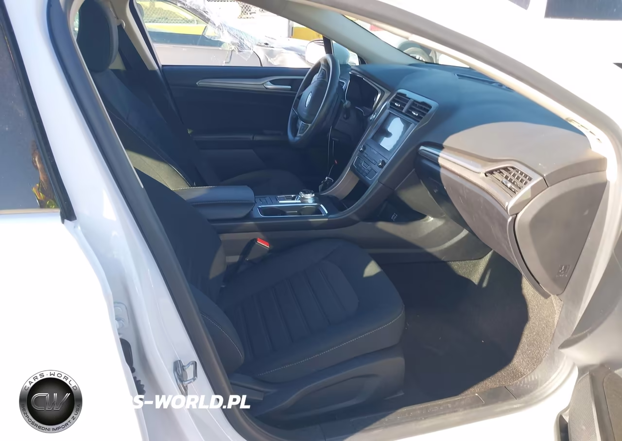 2020 Ford Fusion Se VIN:3FA6P0HDXLR191756 - 5