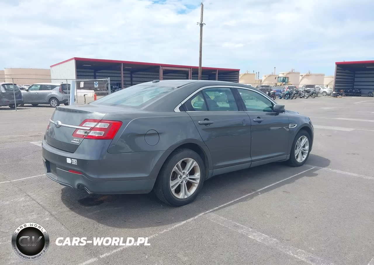 2016 Ford Taurus Sel VIN:1FAHP2E84GG119248 - 4