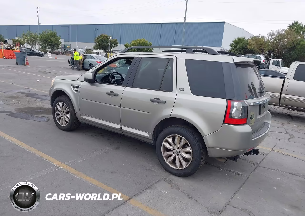 2012 Land Rover Lr2 VIN:SALFR2BN2CH317247 - 3