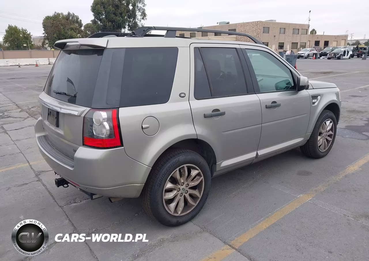 2012 Land Rover Lr2 VIN:SALFR2BN2CH317247 - 4