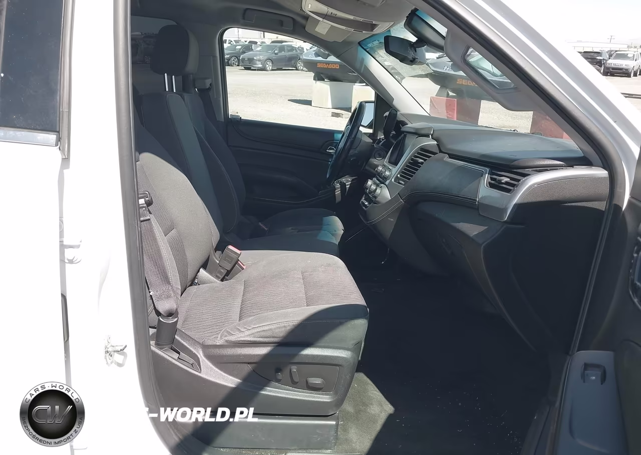 2016 Chevrolet Tahoe Ls VIN:1GNSCAEC1GR105829 - 5