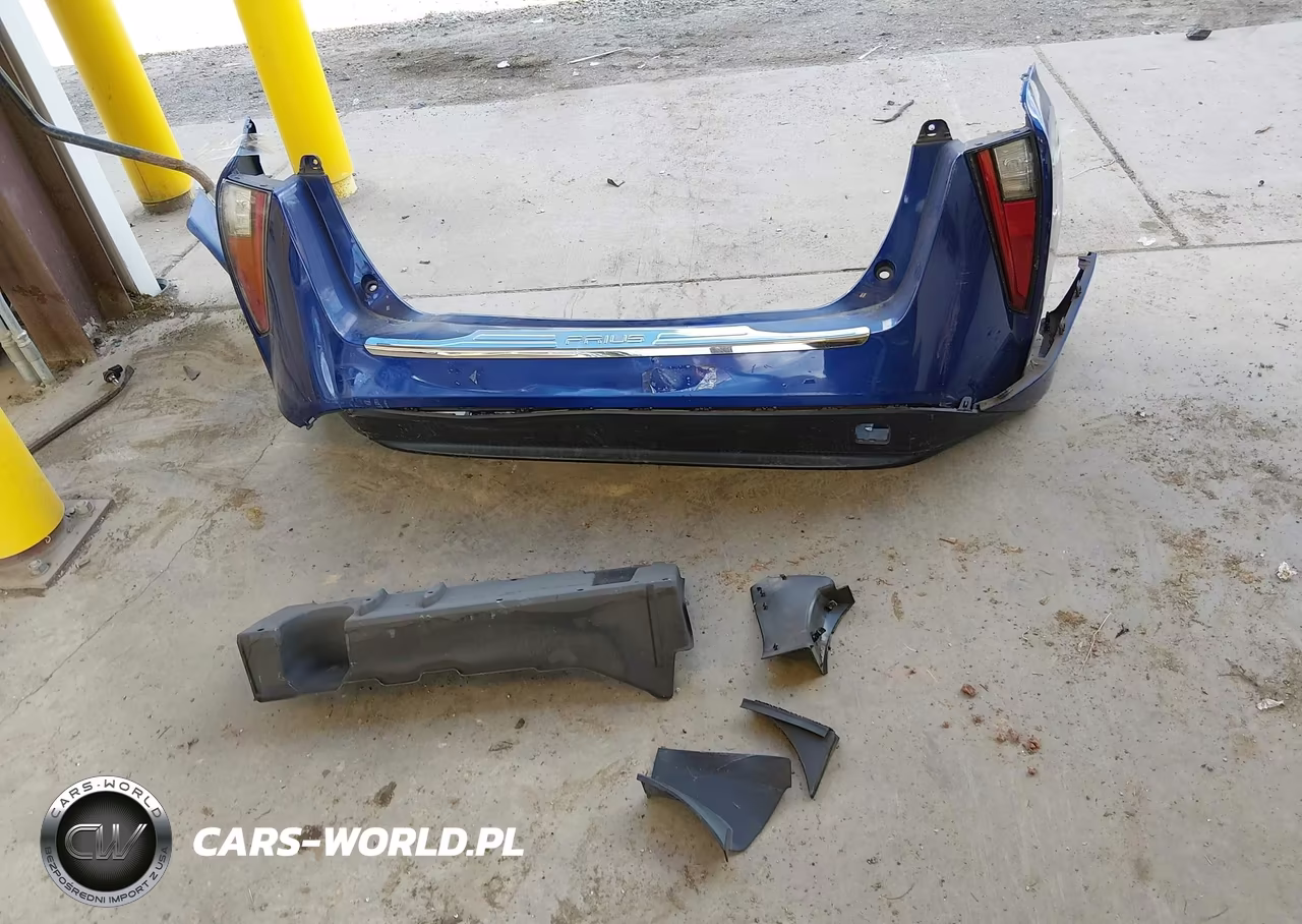 2016 Toyota Prius Three VIN:JTDKARFU9G3515589 - 12