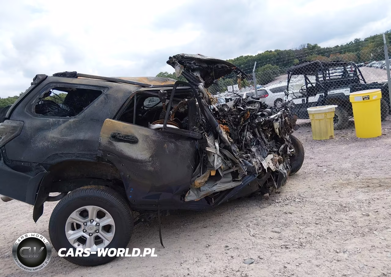 2021 Toyota 4Runner Sr5 VIN:JTEMU5JR0M5893260 - 12