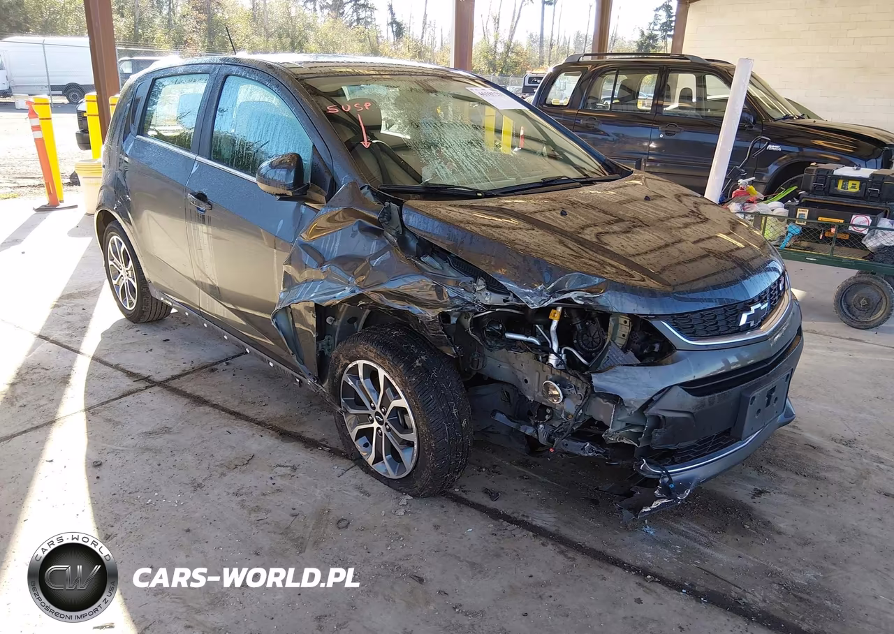 2018 Chevrolet Sonic Lt Auto VIN:1G1JD6SG6J4107899 - 1