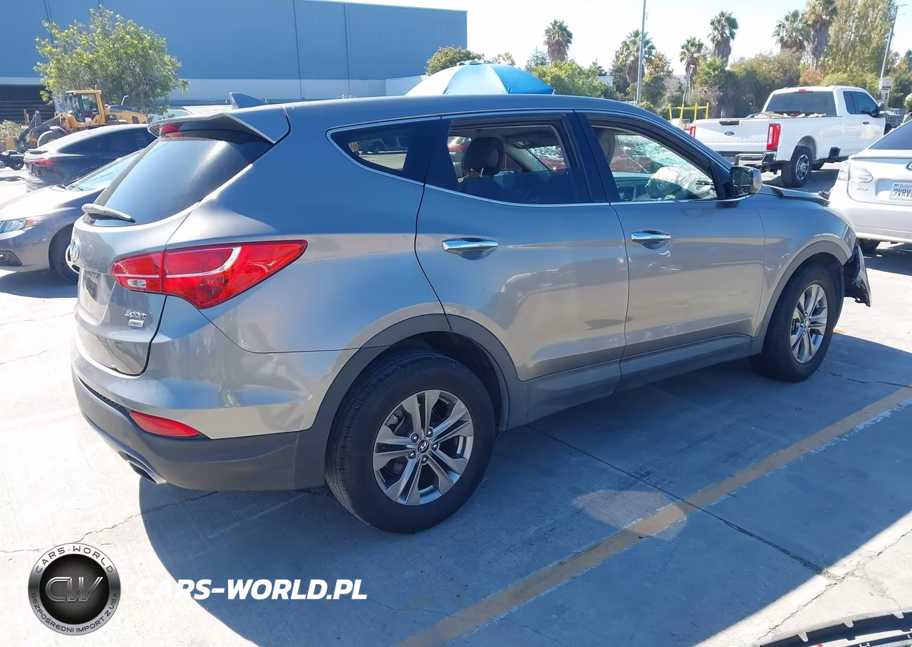 2014 Hyundai Santa Fe Sport 2.4L VIN:5XYZTDLB1EG146699 - 4