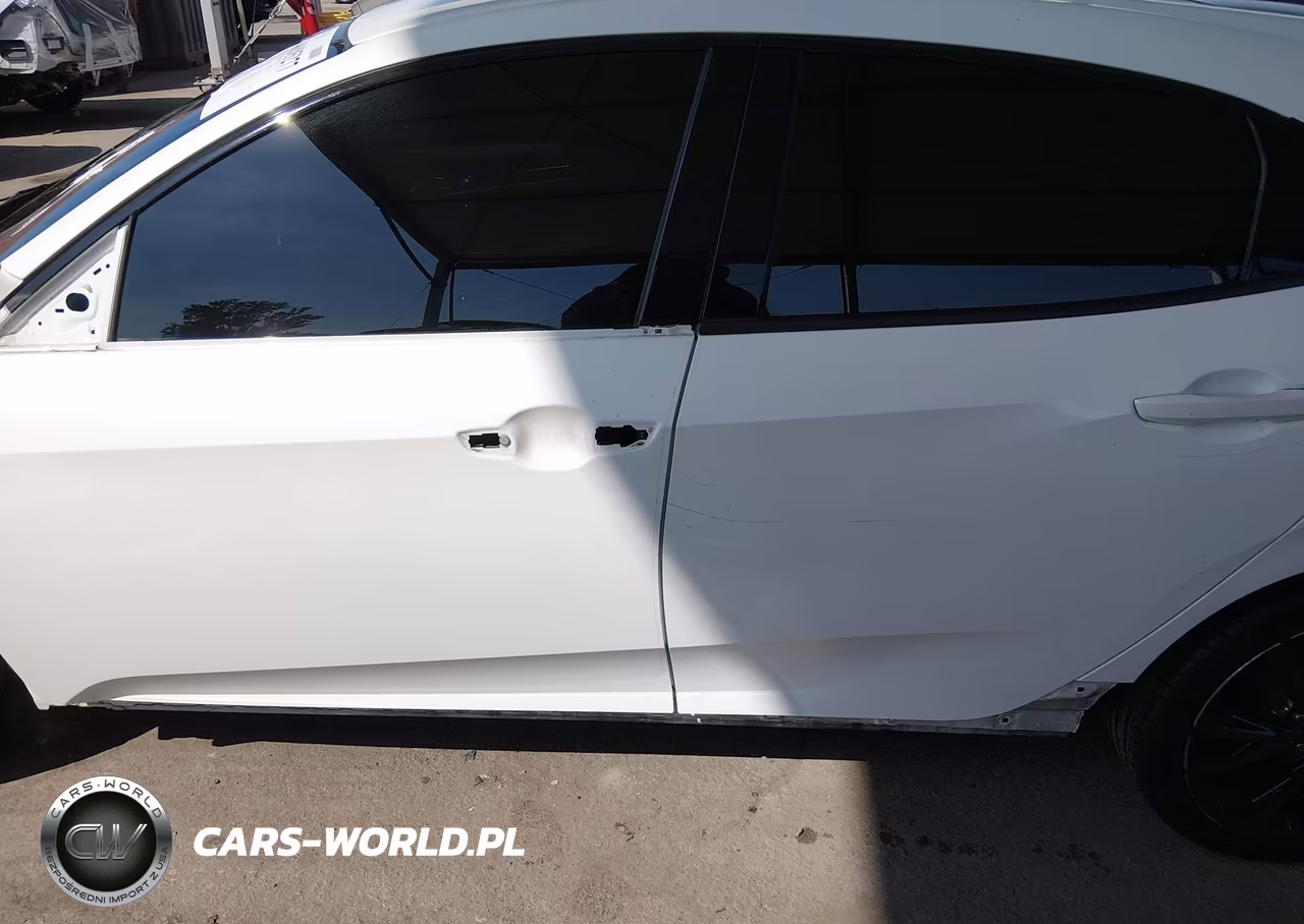 2019 Honda Civic Sport VIN:SHHFK7H42KU405106 - 19