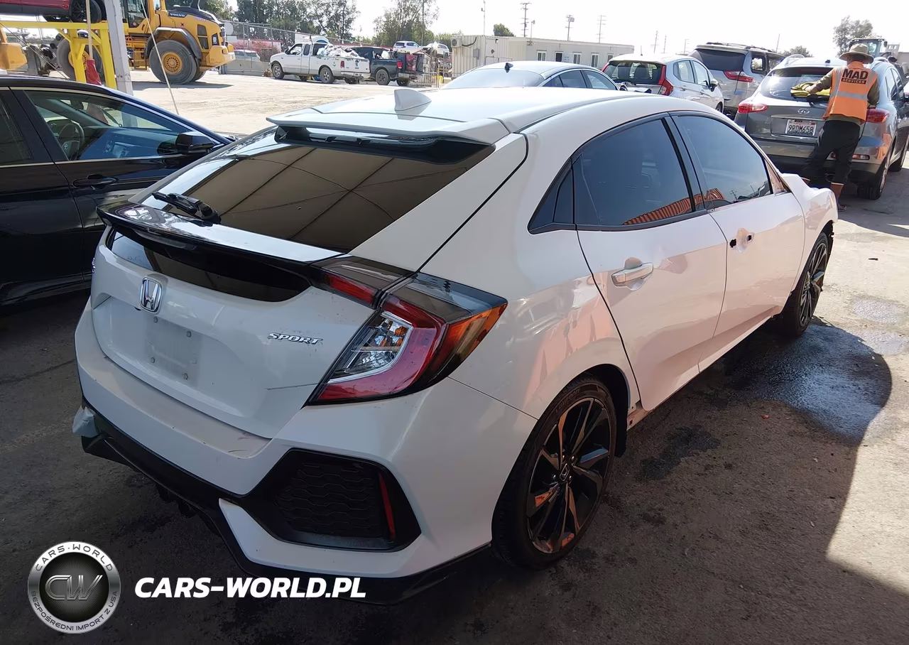 2019 Honda Civic Sport VIN:SHHFK7H42KU405106 - 4