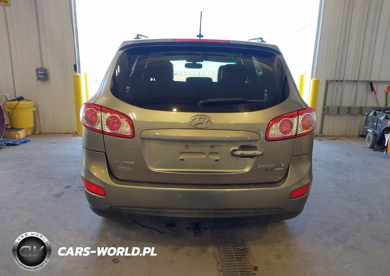 2011 Hyundai Santa Fe Limited V6 VIN:5XYZKDAG8BG012737 - 16