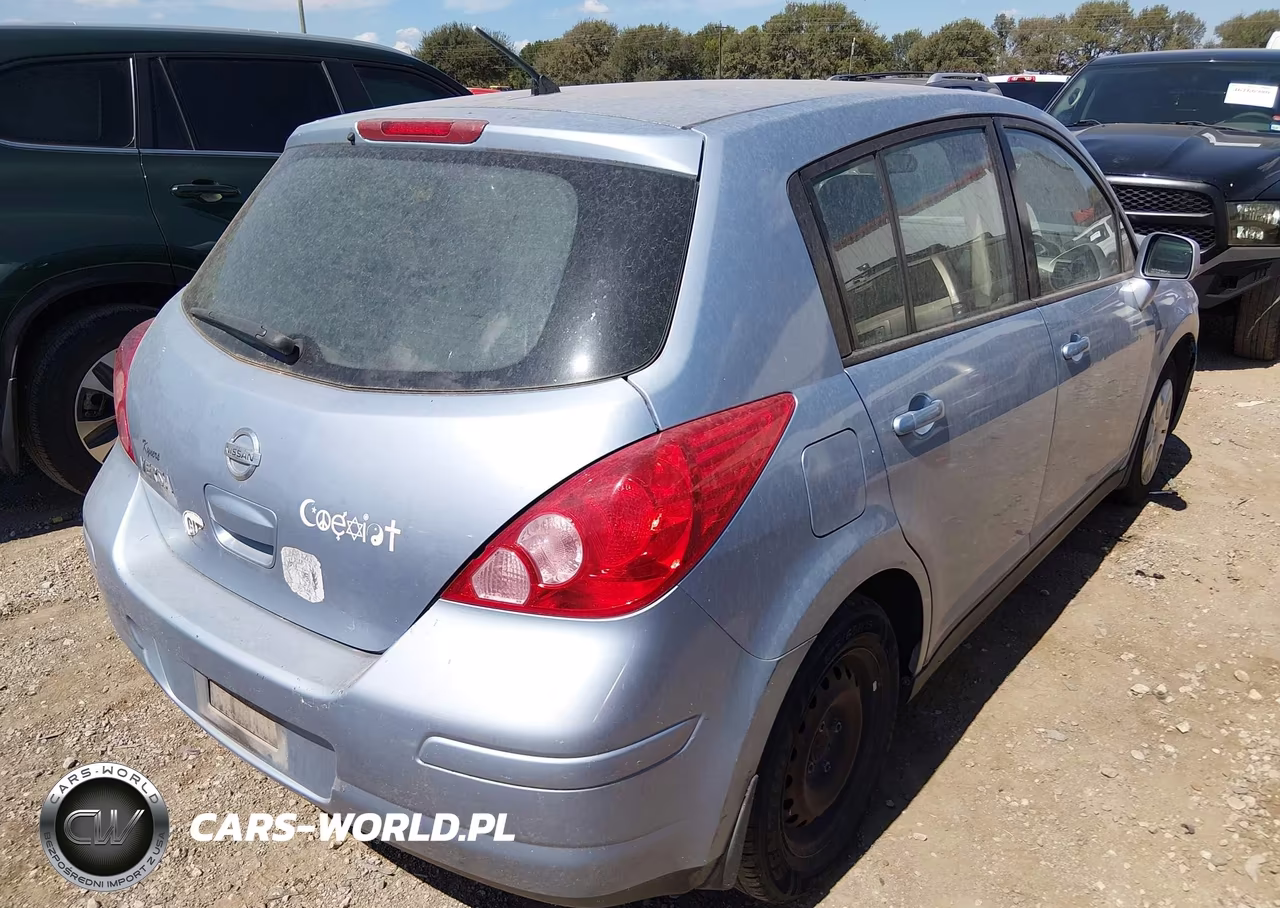 2011 Nissan Versa 1.8S VIN:3N1BC1CP9BL386375 - 4