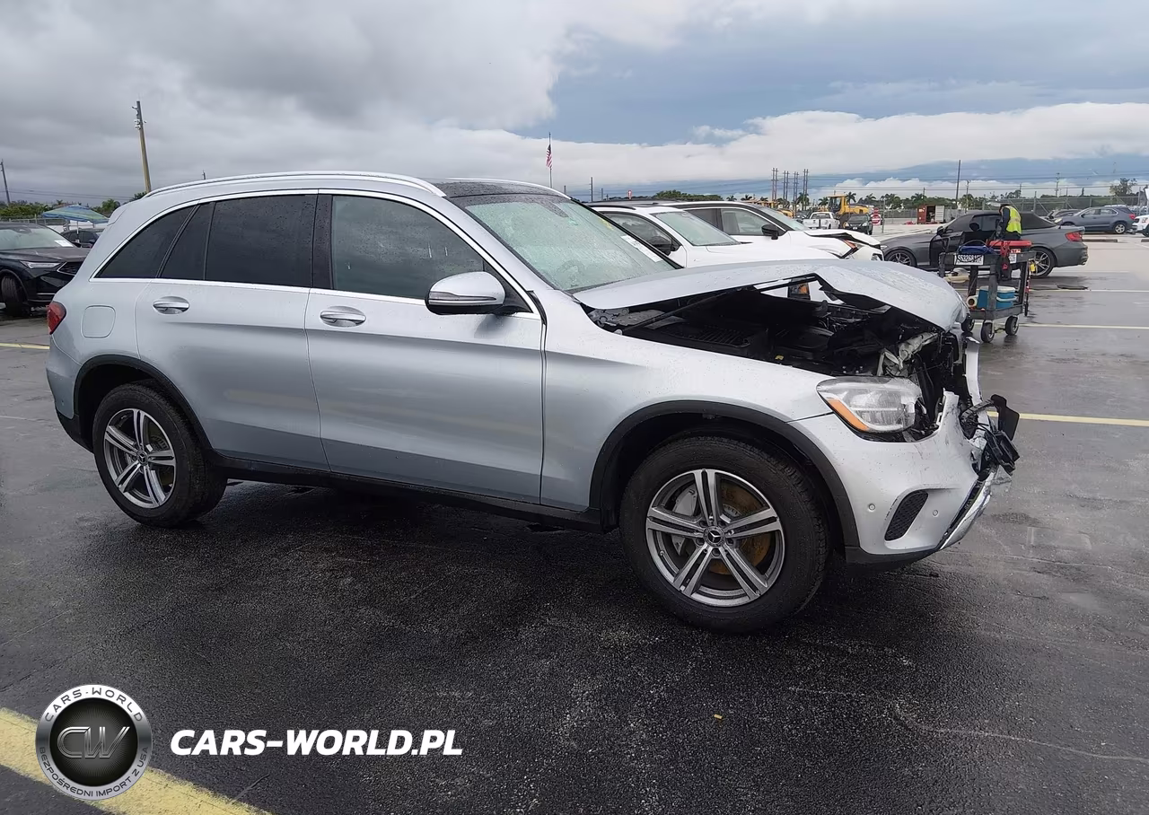 2021 Mercedes-Benz Glc Glc 300