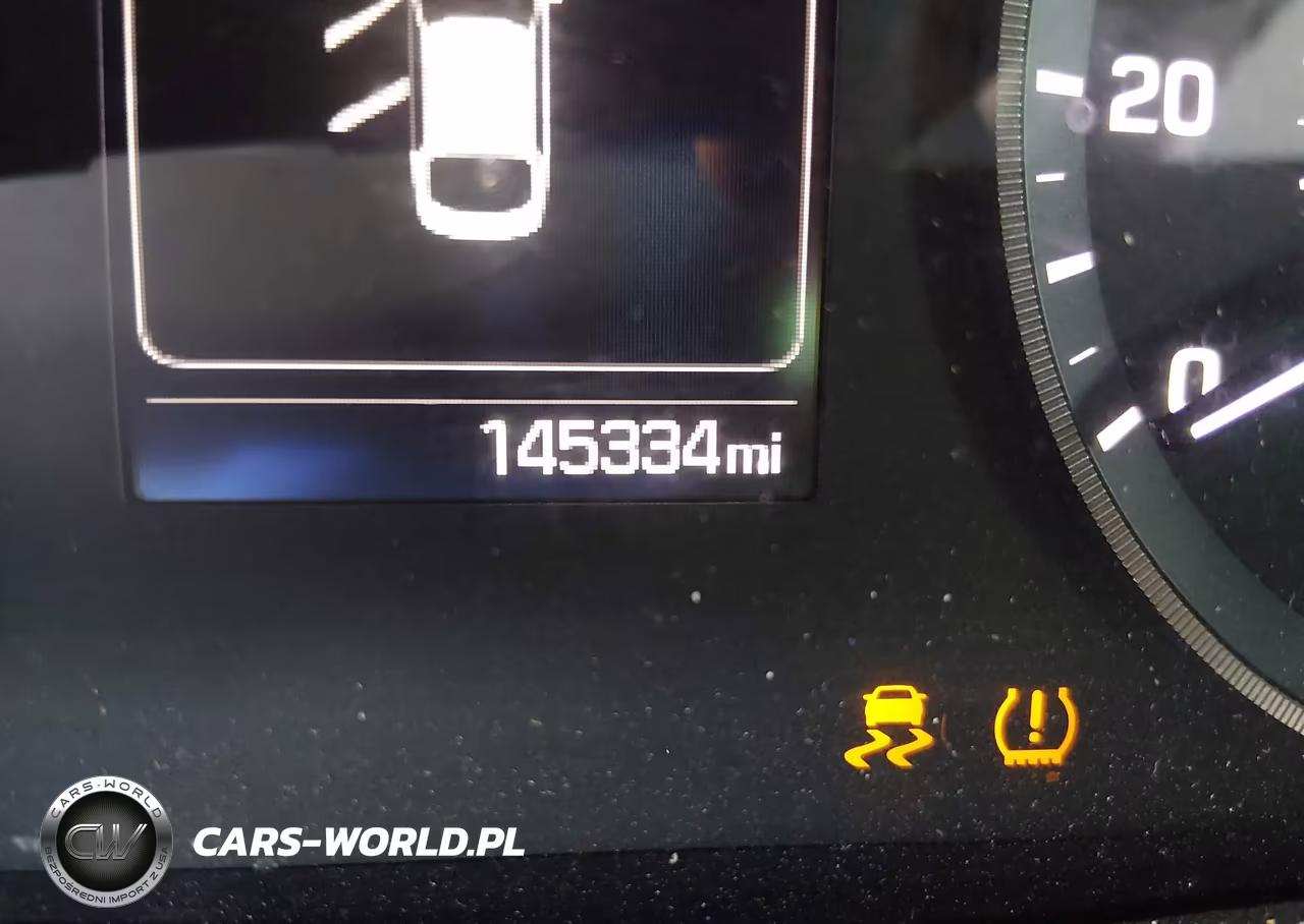 2016 Hyundai Sonata Sport VIN:5NPE34AF8GH422182 - 16