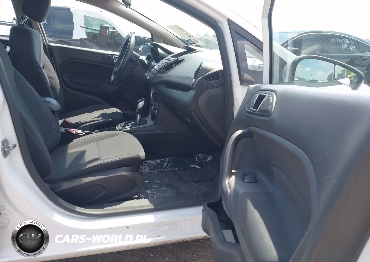 2016 Ford Fiesta Se VIN:3FADP4EJ0GM185234 - 5