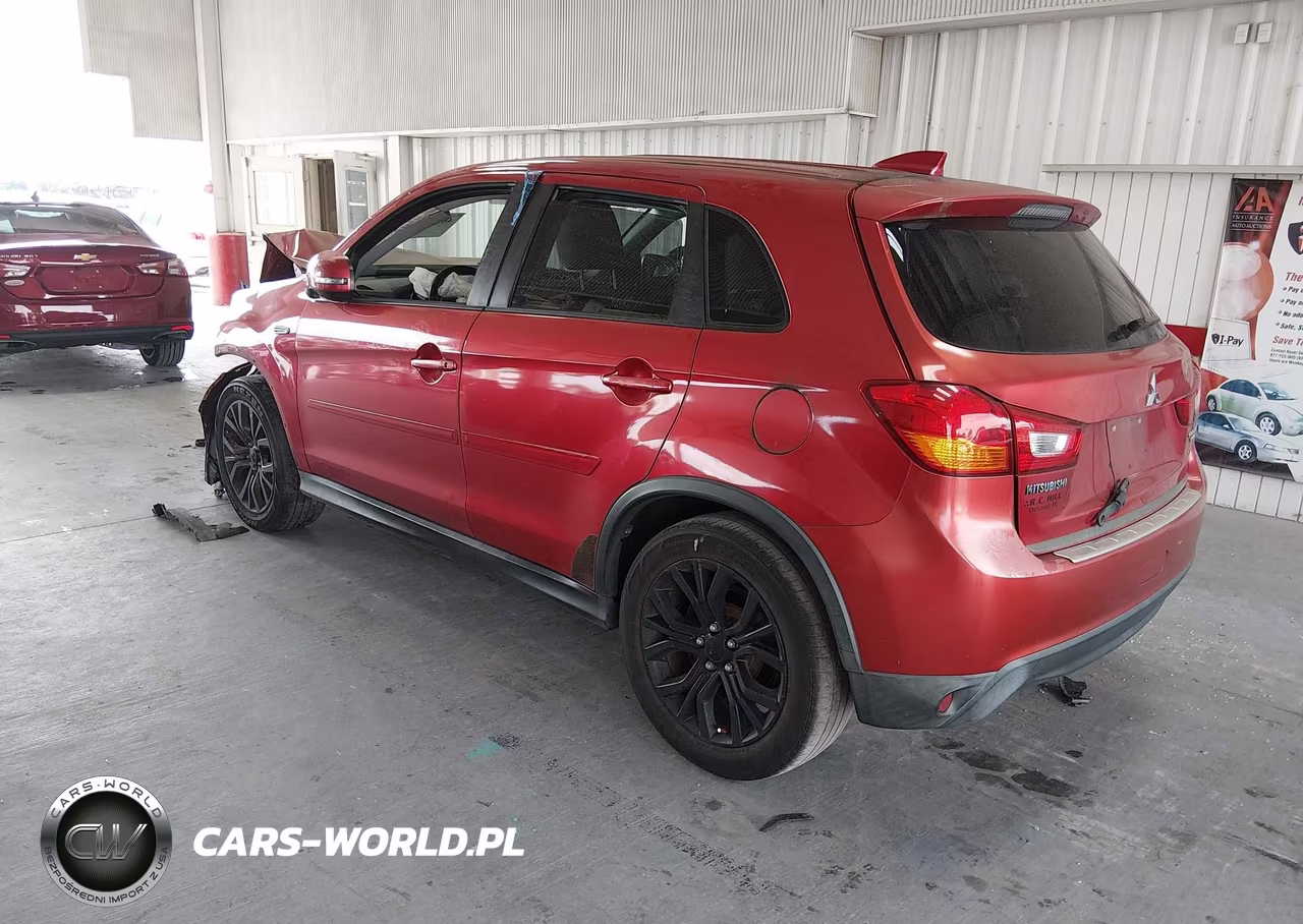 2017 Mitsubishi Outlander Sport 2.0 Le VIN:JA4AP3AU6HZ025439 - 3