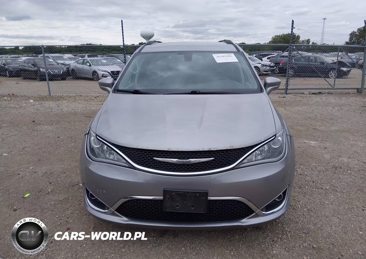 2017 Chrysler Pacifica Touring-L VIN:2C4RC1BG7HR598992 - 13