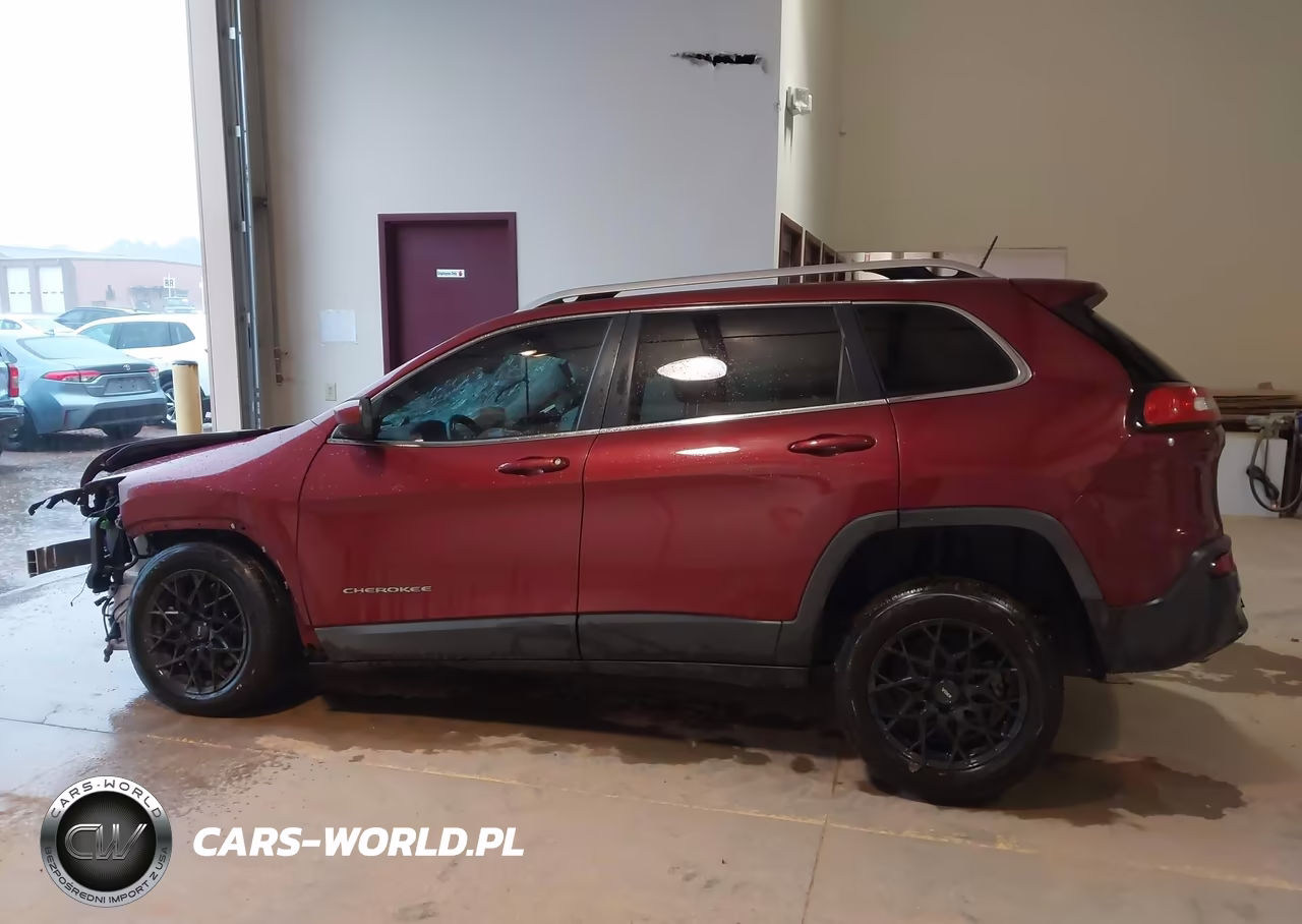 2015 Jeep Cherokee Latitude VIN:1C4PJLCB9FW539605 - 14