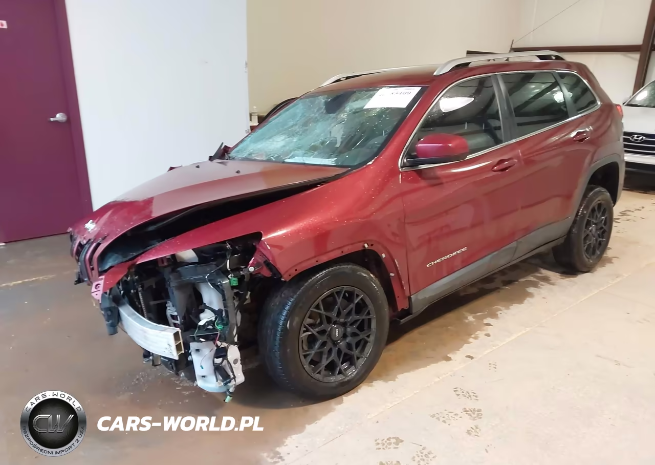 2015 Jeep Cherokee Latitude VIN:1C4PJLCB9FW539605 - 2