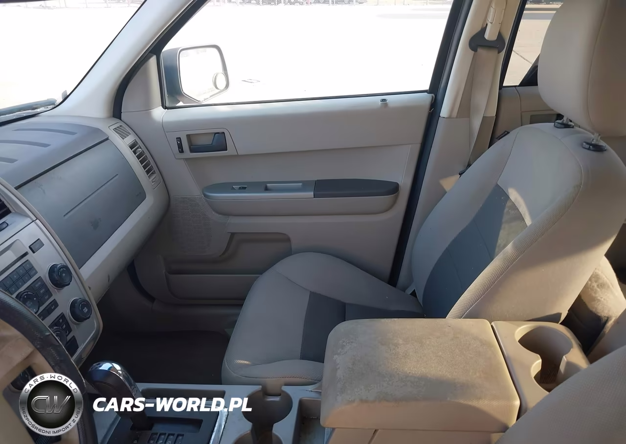 2008 Ford Escape Hybrid VIN:1FMCU49H88KB08900 - 5