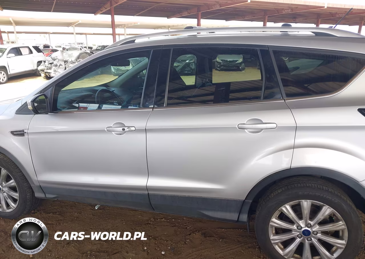 2018 Ford Escape Titanium VIN:1FMCU9J96JUA56727 - 14