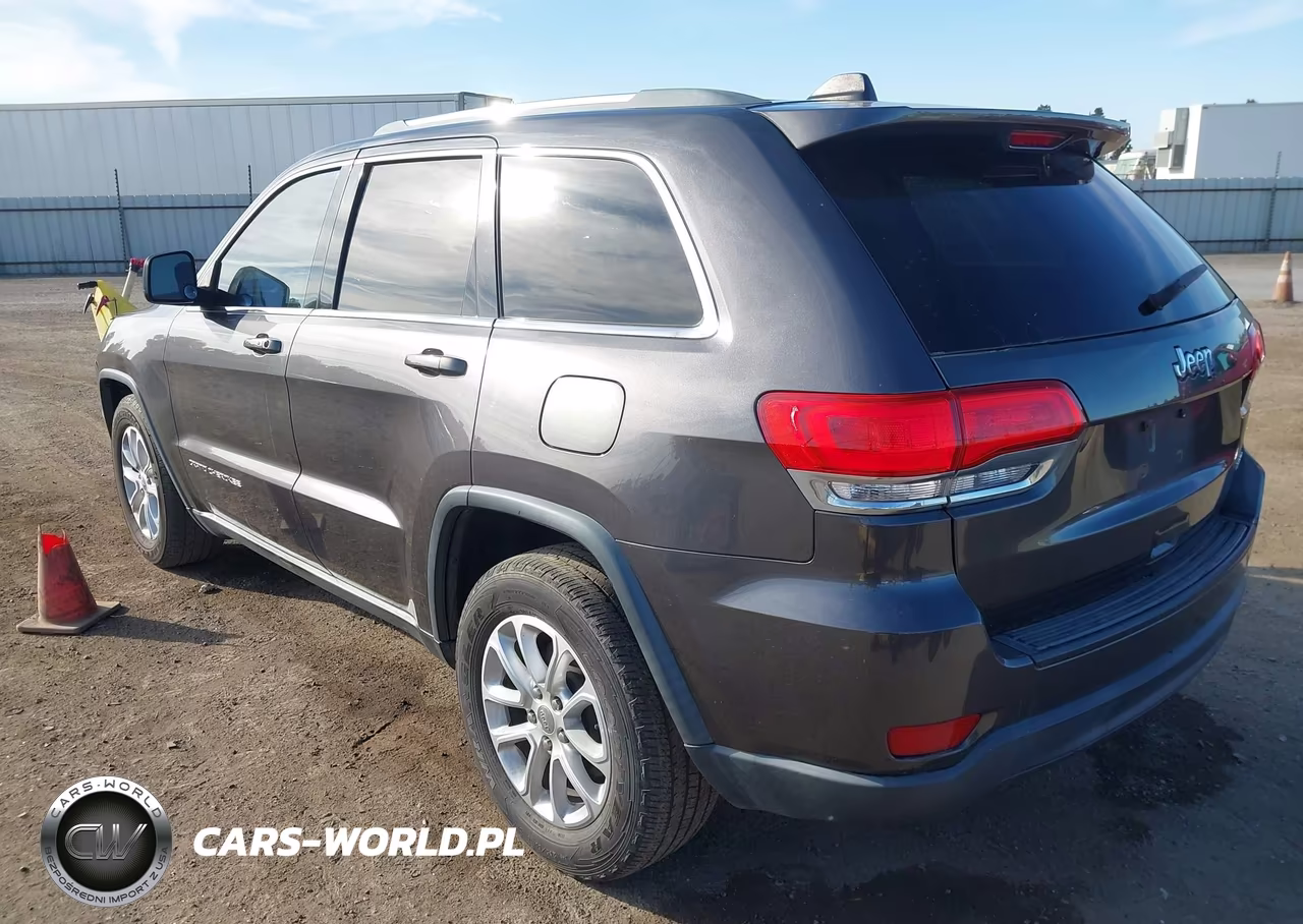 2015 Jeep Grand Cherokee Laredo VIN:1C4RJEAG9FC184780 - 3
