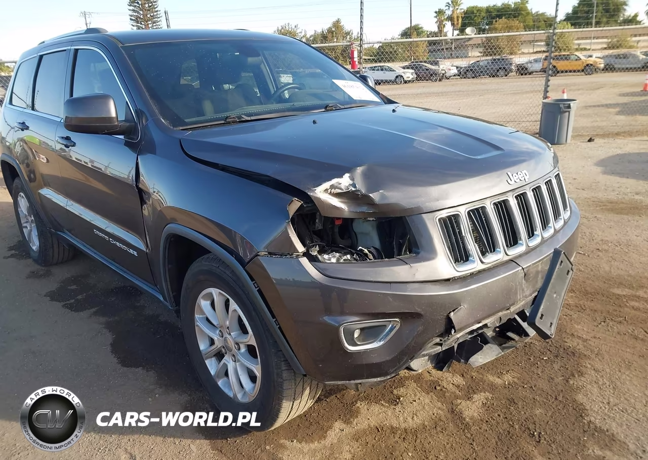 2015 Jeep Grand Cherokee Laredo VIN:1C4RJEAG9FC184780 - 6