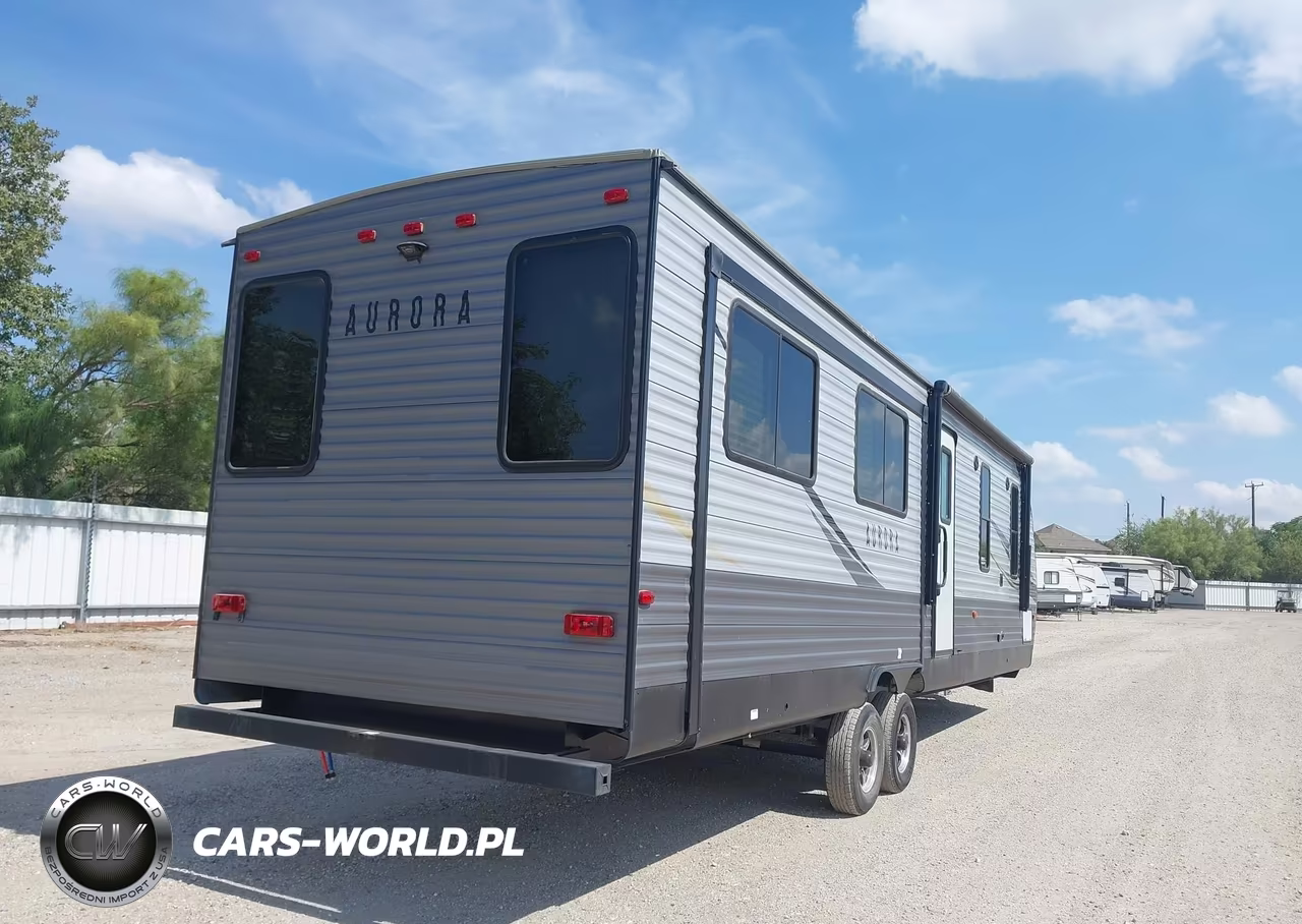 2020 Aurora By Forest Riv Aurora Series M-33 R VIN:5ZT2ARYB9LX018829 - 4