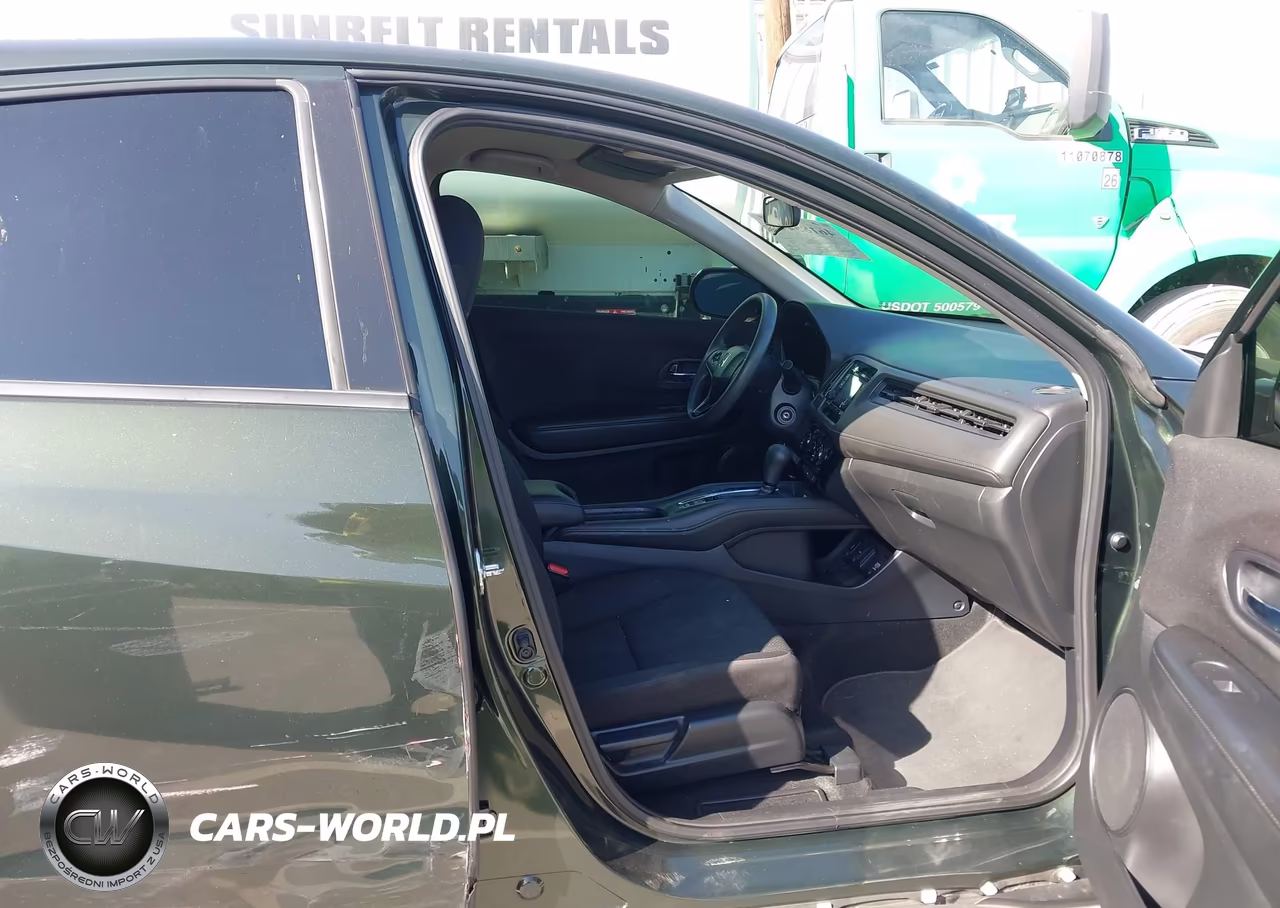 2018 Honda Hr-V Lx VIN:3CZRU5H35JG706492 - 5