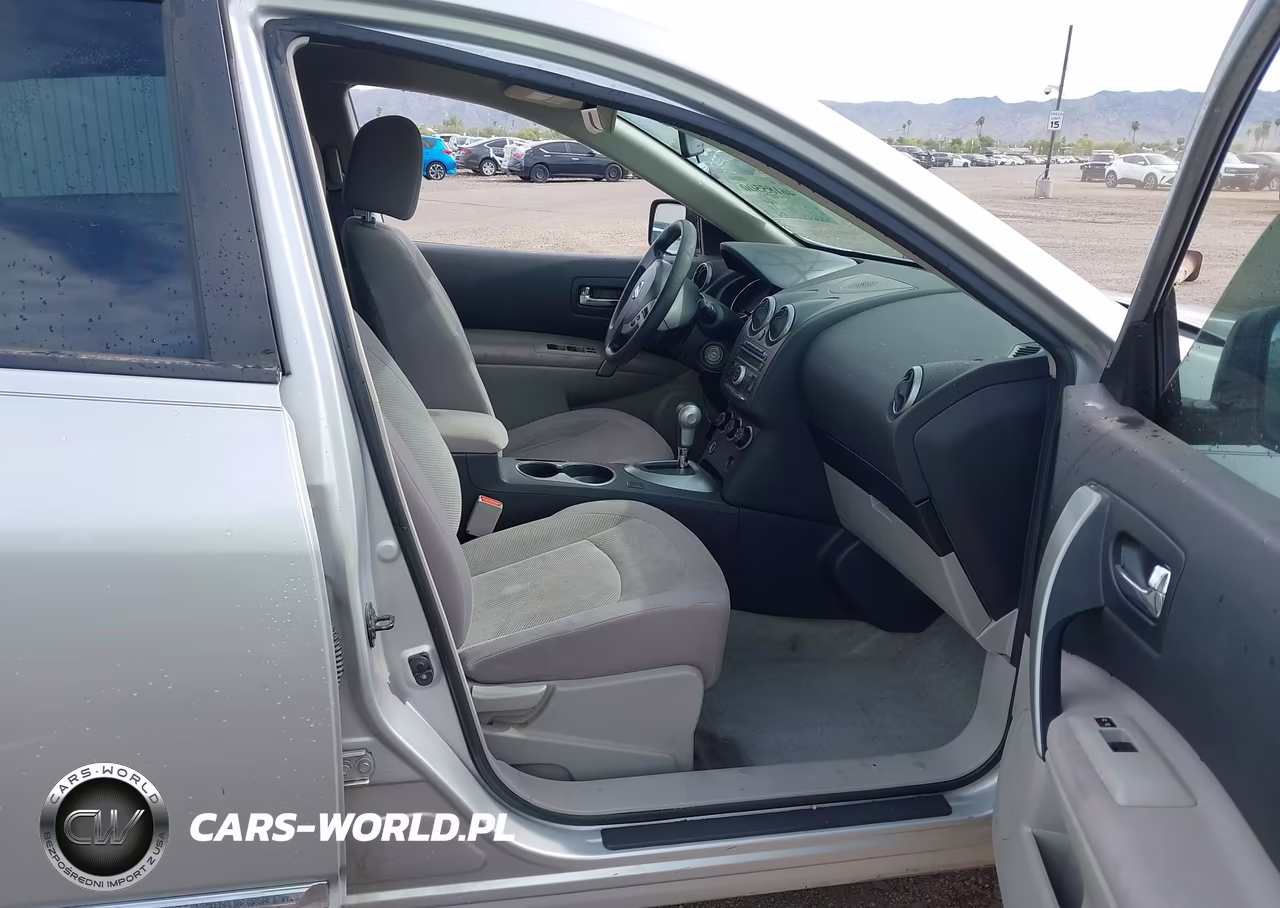 2013 Nissan Rogue S VIN:JN8AS5MTXDW543685 - 5
