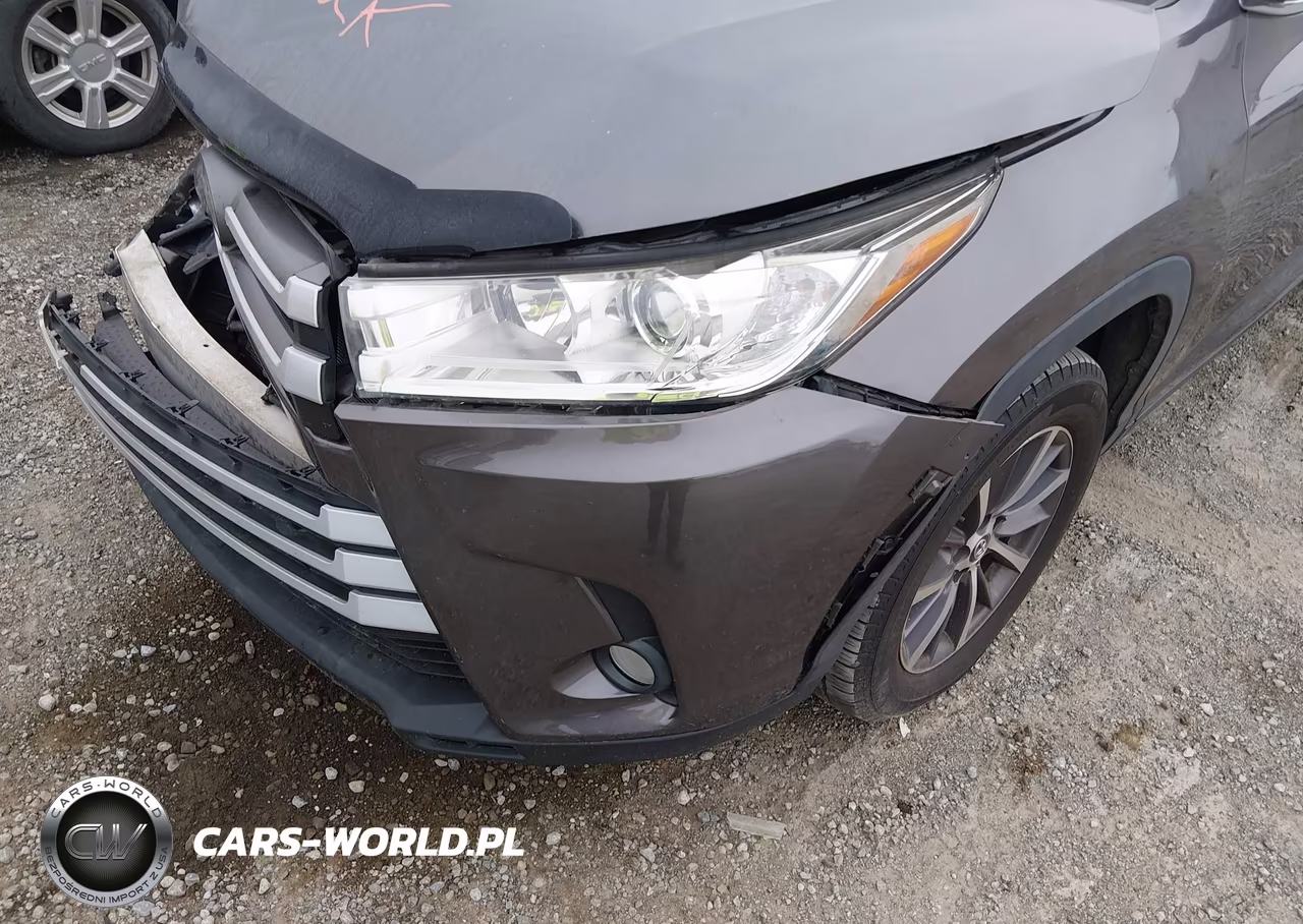 TOYOTA HIGHLANDER VIN:5TDKZRFH7KS558704 - 19