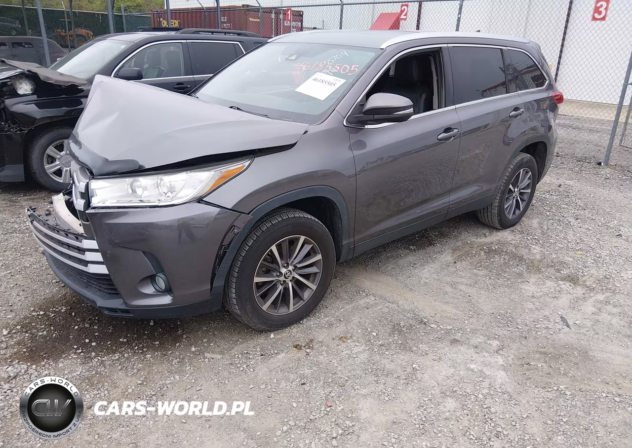 TOYOTA HIGHLANDER VIN:5TDKZRFH7KS558704 - 2